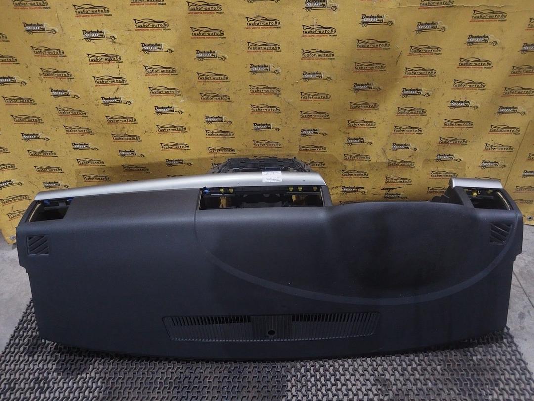 Панель передняя салона (торпедо) NIVQLD Opel Vectra undefined