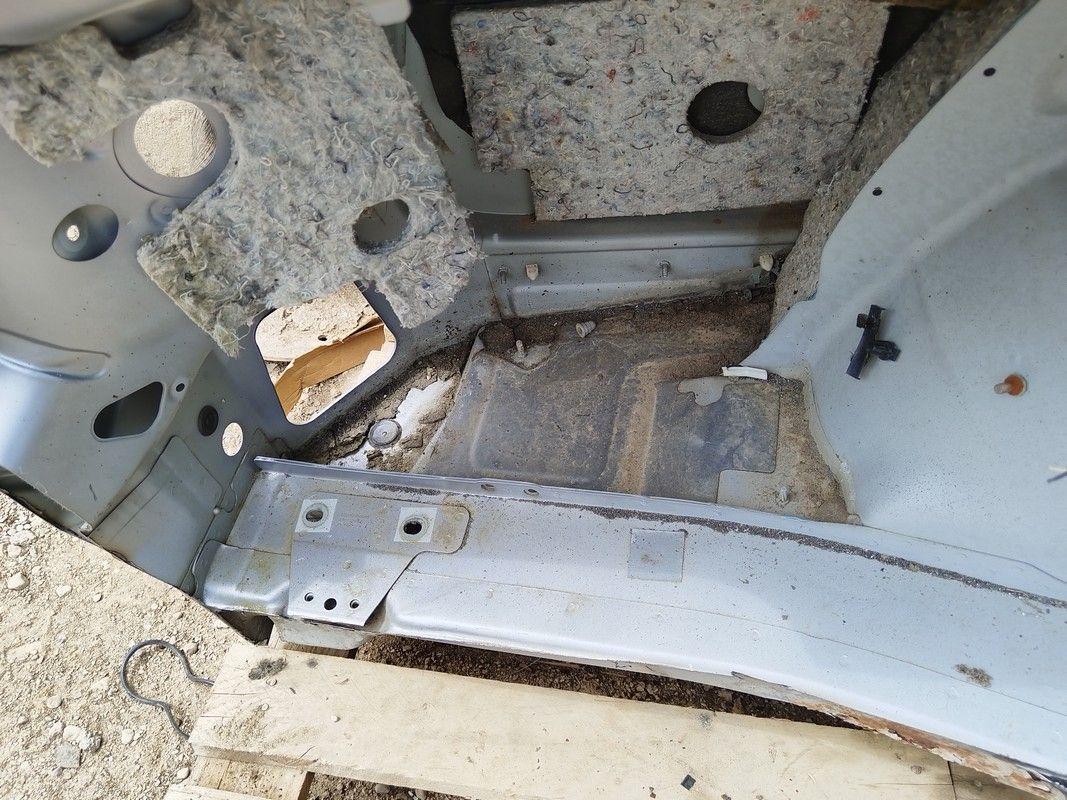 Крыло заднее левое A42D24 Audi A6 undefined