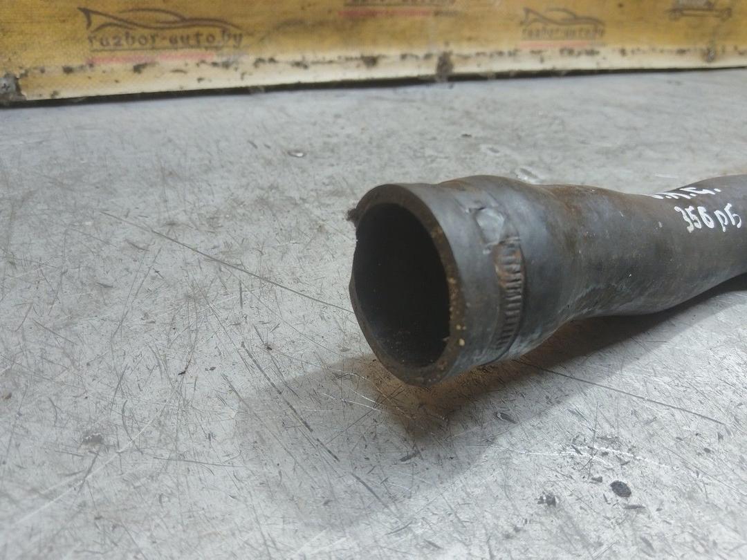 Патрубок интеркулера 5TF4OW Opel Astra - Фото 2