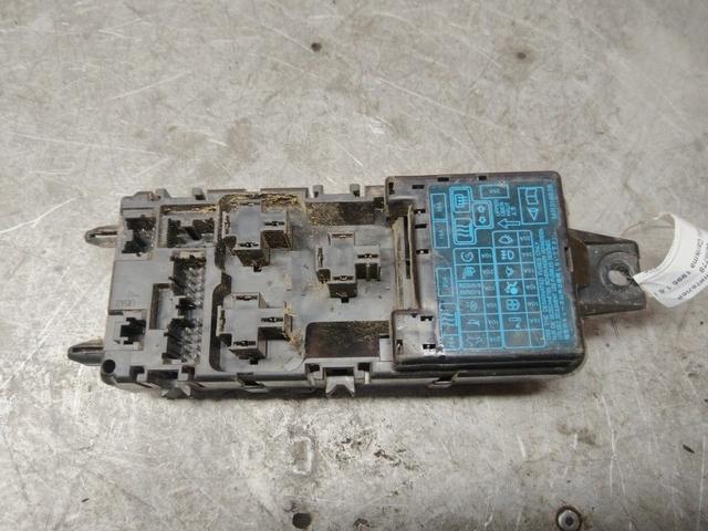 Блок предохранителей 3SM778 Mitsubishi Carisma купить с доставкой