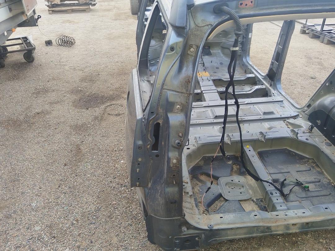 Крыло заднее левое OWO9AC Citroen C4 Grand Picasso купить в магазине запчастей бу