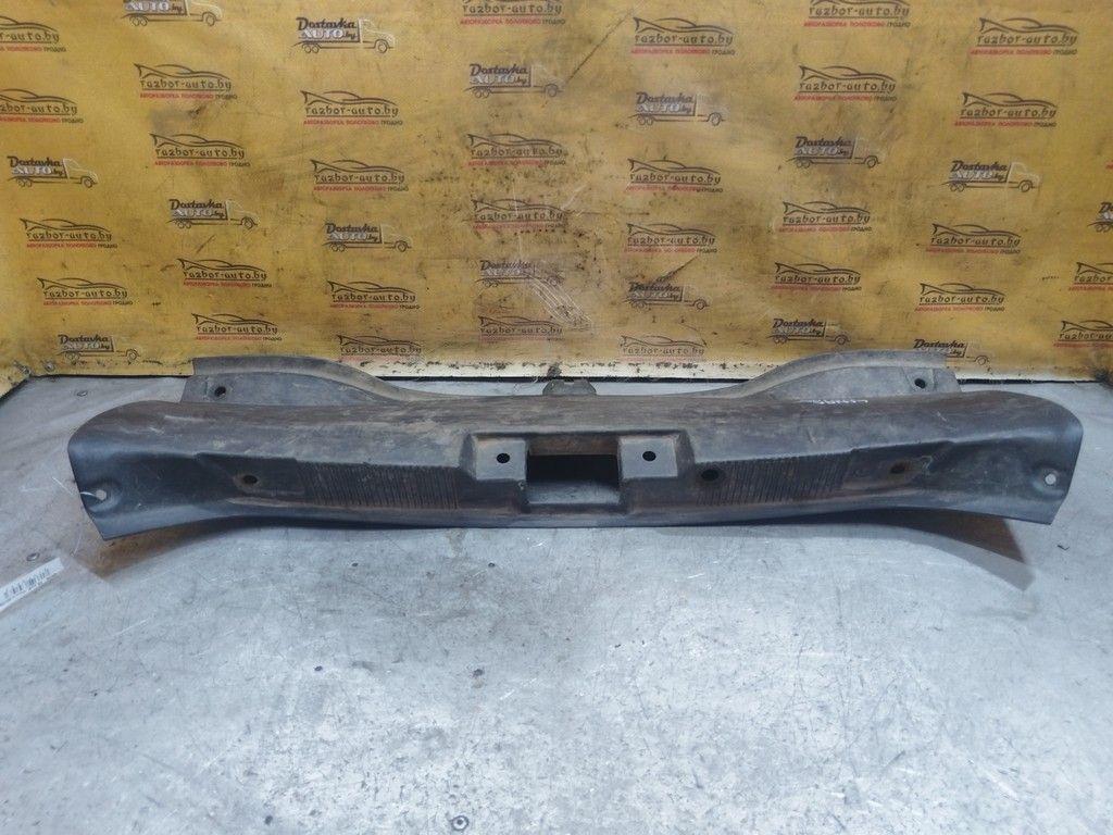 Накладка замка багажника R8Q0UJ Fiat Linea - Фото 3