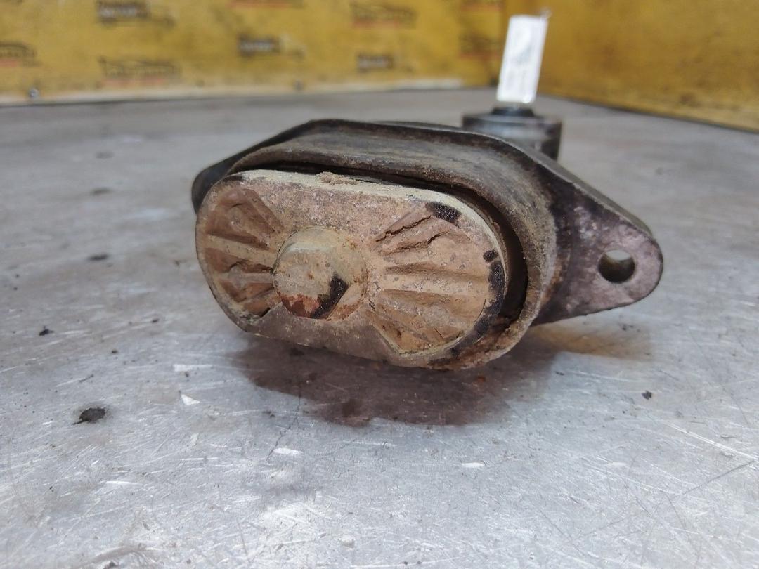 Подушка крепления КПП 3BQLL3 Volkswagen Golf - Фото 2