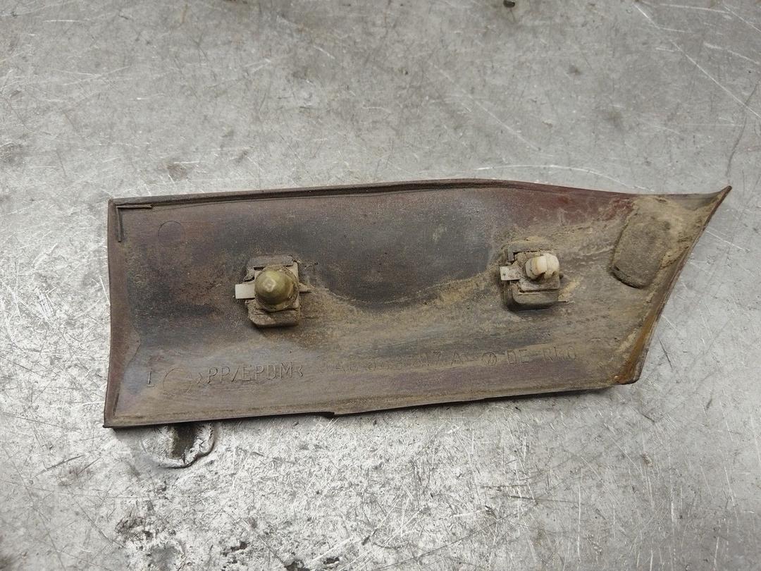 Молдинг крыла переднего левого YVYHK2 Volkswagen Passat купить