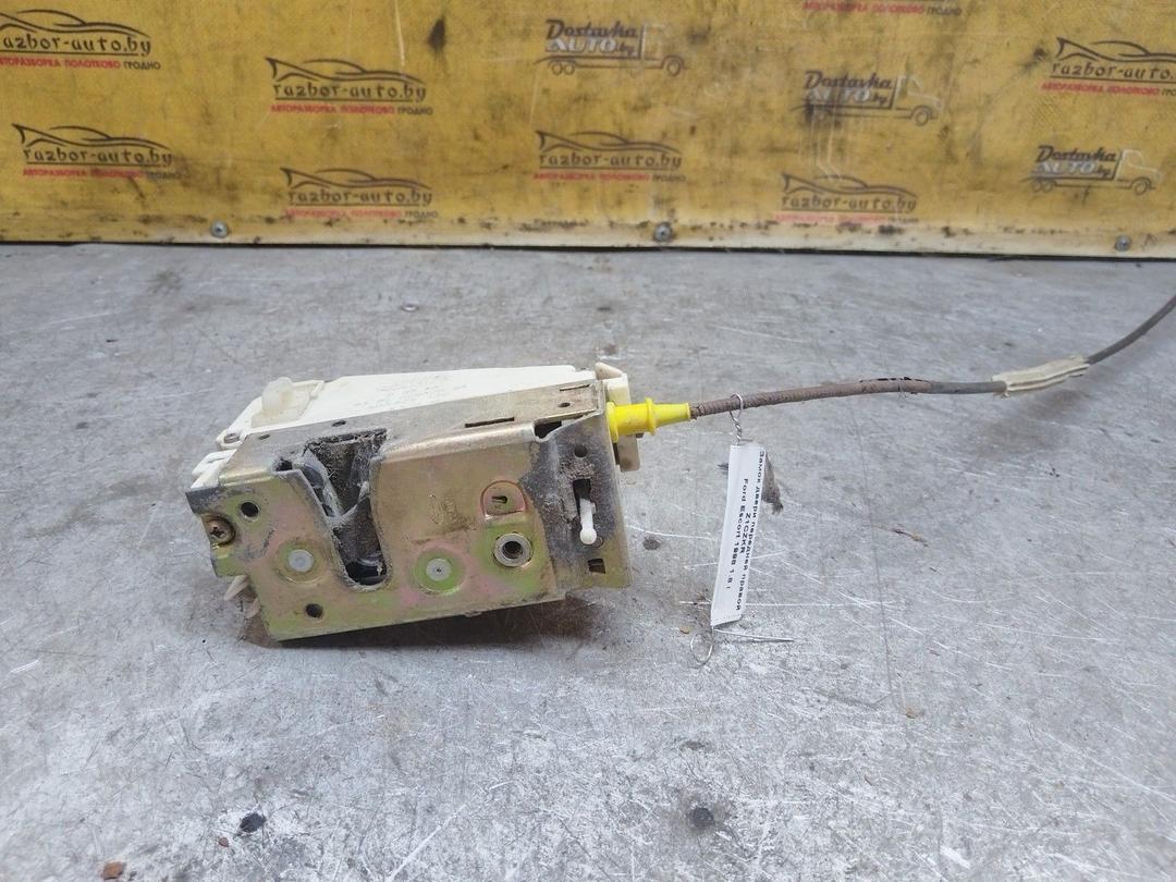 Замок двери передней правой Z1CZKR Ford Escort купить в магазине запчастей бу