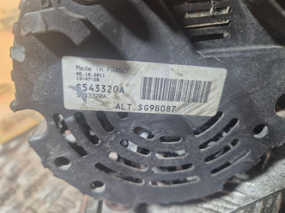 Генератор IWKMPJ Volkswagen Golf купить в магазине запчастей бу