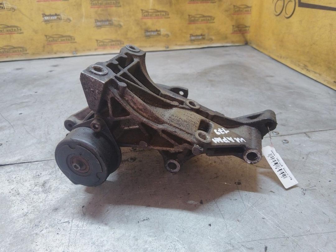 Кронштейн генератора CXS9FT Volkswagen Sharan купить