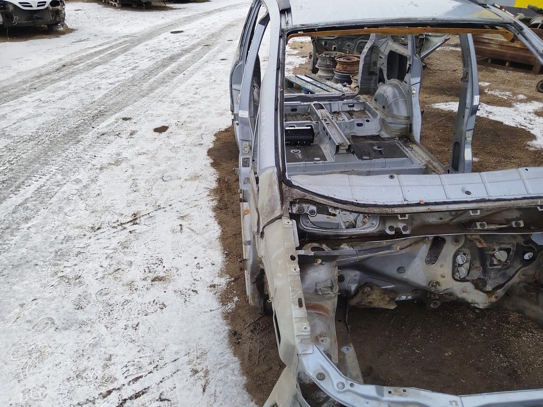 Стойка кузовная передняя правая U8AVM6 Opel Zafira купить в магазине запчастей бу