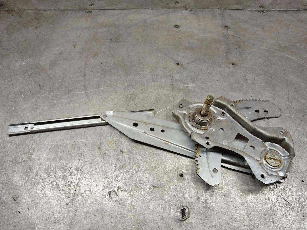 Стеклоподъемник задний правый QCI0VF Nissan Note купить с доставкой