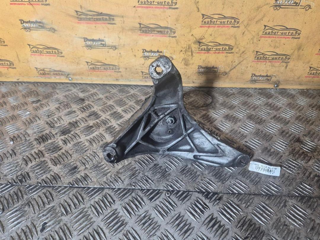 Кронштейн двигателя 11ZNHY BMW 5 E39 - Фото 2