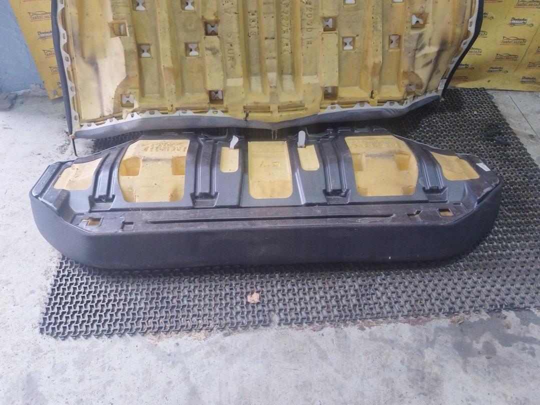 Сиденье заднее J15GG6 Mercedes C W202 undefined