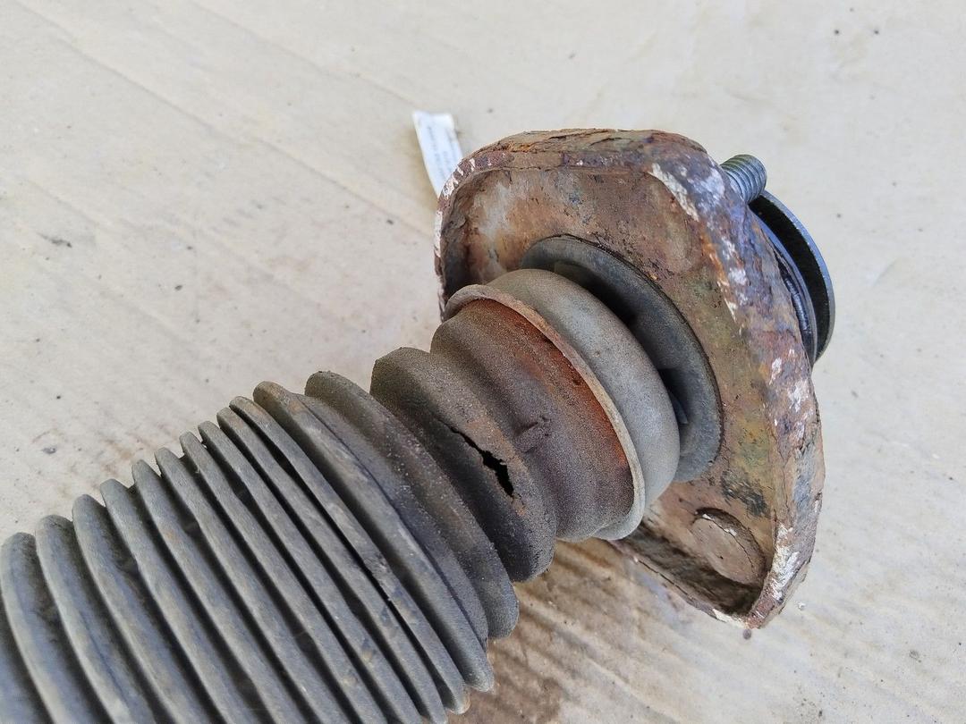 Амортизатор задний левый DJ2L8W BMW X5 E53 купить на авторазборке