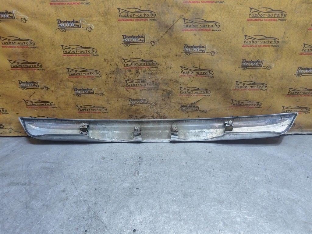 Накладка подсветки номера VUVASC Honda FR-V - Фото 3