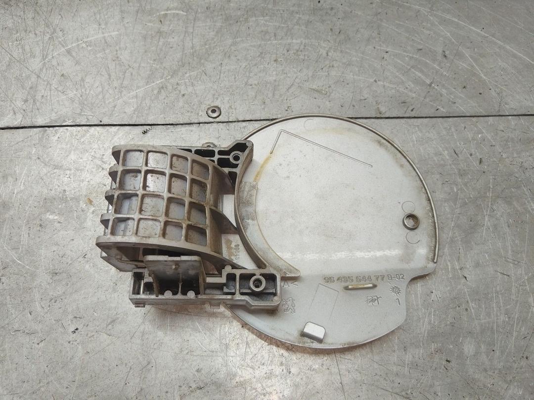 Лючок топливного бака SS9VSX Peugeot 307 купить