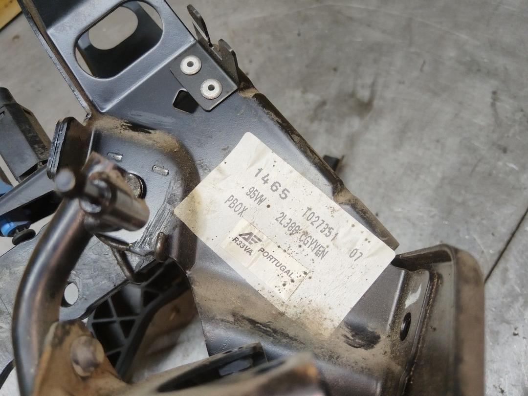 Узел педальный (блок педалей) 89OEYL Volkswagen Sharan купить на авторазборке