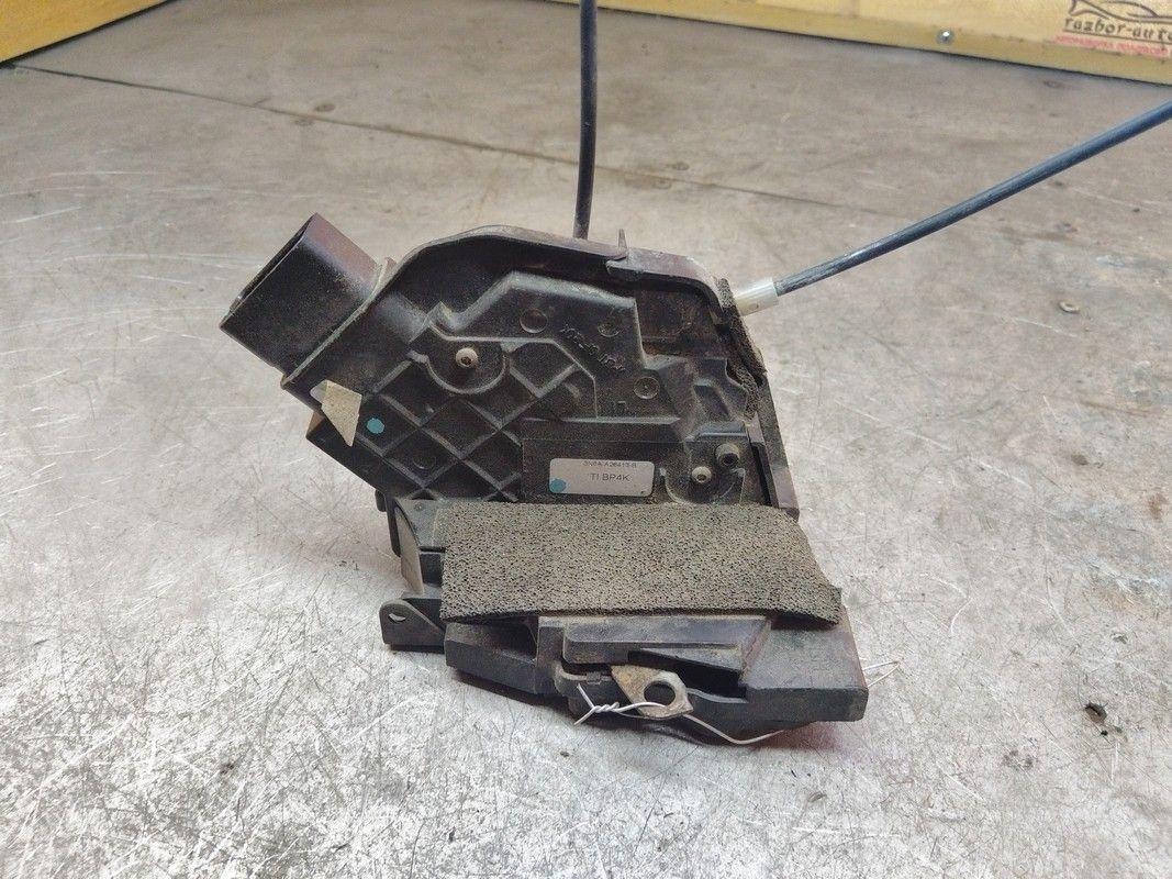 Замок двери задней левой G61RQI Mazda 3 купить в магазине запчастей бу