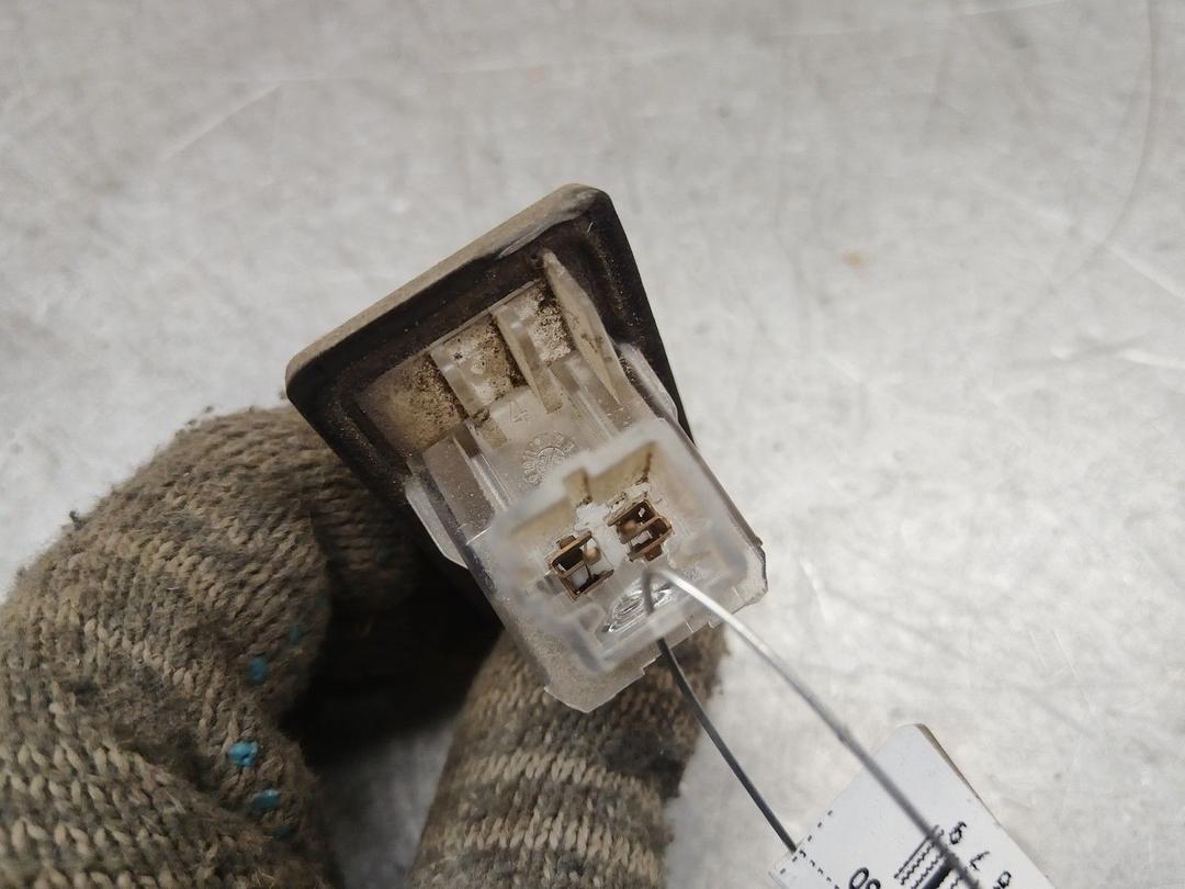 Подсветка номера N9DMKS Renault Laguna - Фото 3