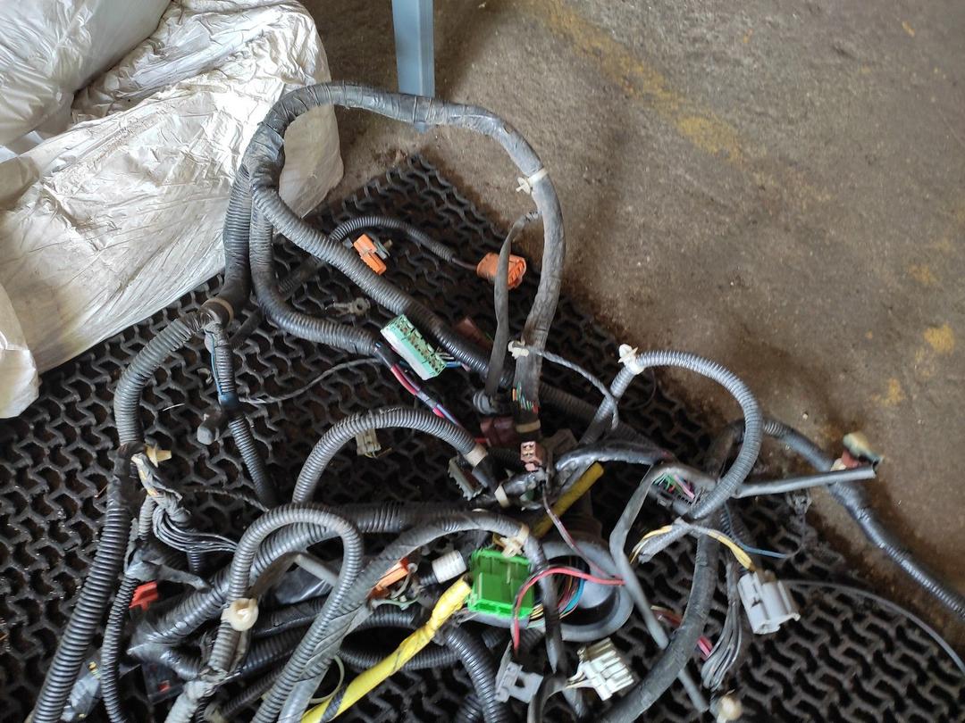 Проводка I4C1QI Honda HR-V купить с доставкой. Огромный выбор запчастей и марок авто. У нас есть практически все.