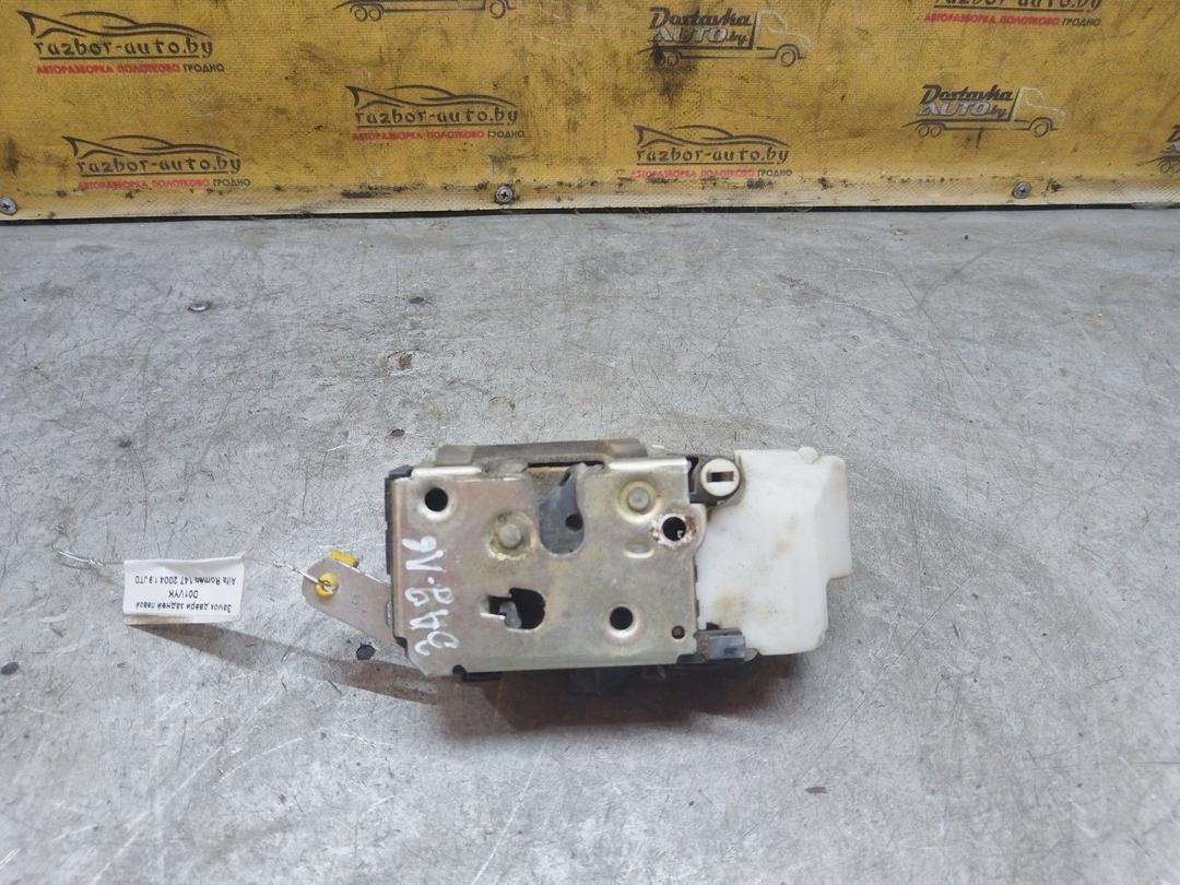 Замок двери задней левой D01VYK Alfa Romeo 147 - Фото 1