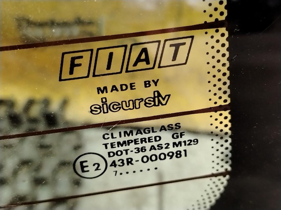 Стекло заднее HBZC36 Fiat Marea - Фото 2