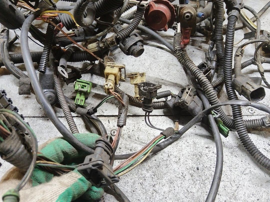 Проводка KW11FO Renault Espace купить с доставкой. Огромный выбор запчастей и марок авто. У нас есть практически все.