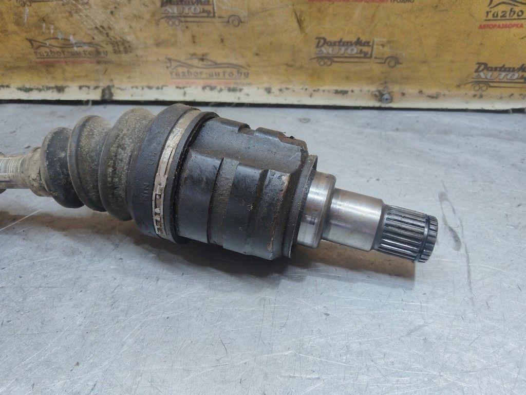 Полуось передняя левая (приводной вал, ШРУС) MGOHBZ Toyota Corolla Verso - Фото 2