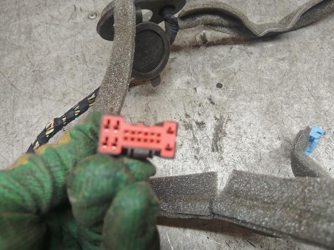 Проводка двери передней левой 17KXIR Volvo S40 - Фото 6