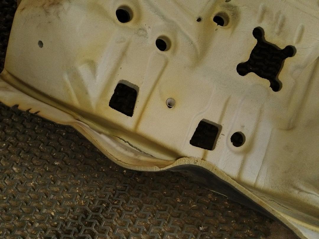 Шумоизоляция моторного отсека IG35QR Volvo XC70 купить с доставкой. Огромный выбор запчастей и марок авто. У нас есть практически все.