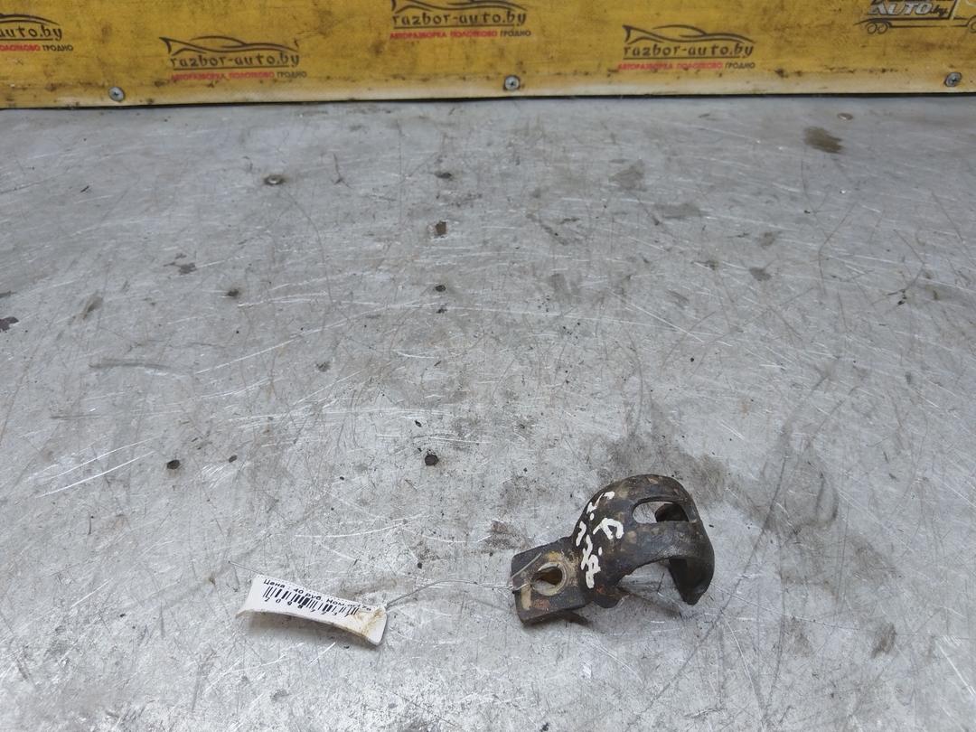 Крепление втулки стабилизатора J5YLFI Subaru Forester