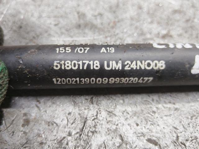 Амортизатор крышки багажника (3-5 двери) L095N6 Fiat Linea - Фото 5