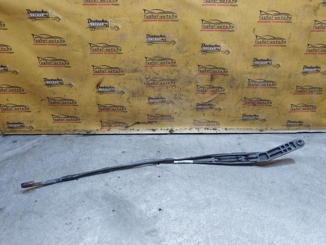 Щеткодержатель (поводок стеклоочистителя, дворник) HD3TB9 Renault Espace купить