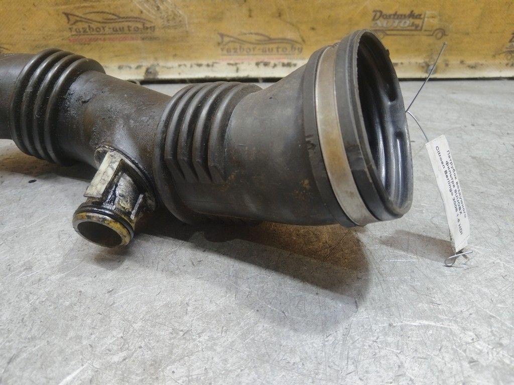 Патрубок воздушного фильтра 8UUOBX Citroen Berlingo - Фото 2