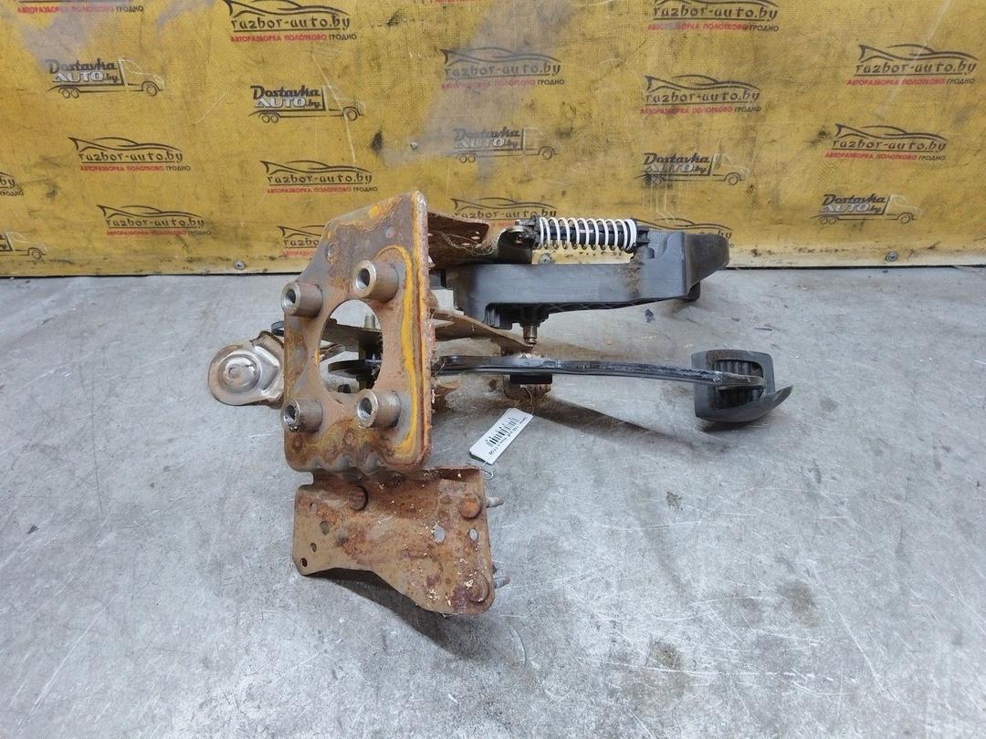 Узел педальный (блок педалей) 9R3RBQ Peugeot 307 купить в магазине запчастей бу