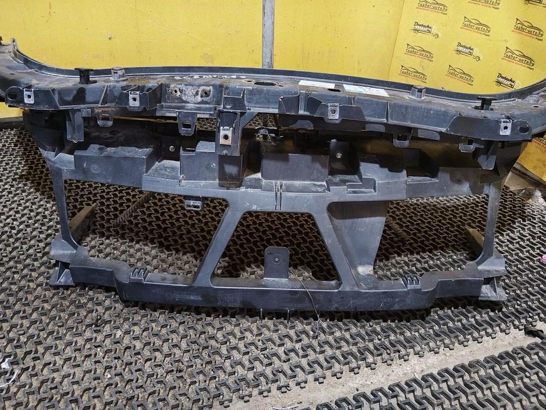 Передняя панель крепления облицовки (телевизор) YOB33Q Renault Scenic купить с доставкой