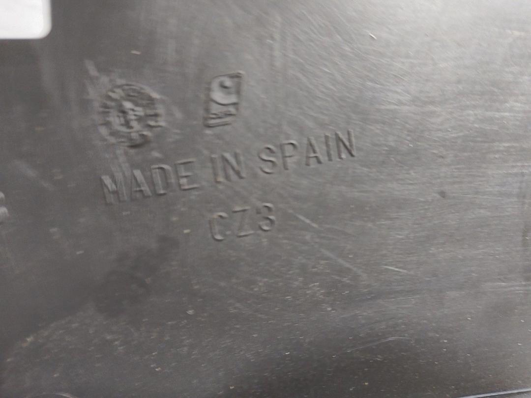 Обшивка стойки центральной левой XX8QDT Volkswagen Polo купить с доставкой