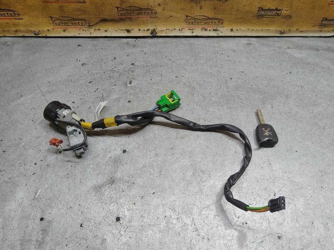 Замок зажигания 2H88K1 Citroen C3 купить с доставкой