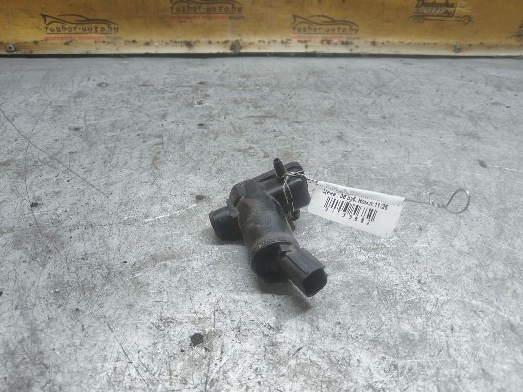 Насос (моторчик) омывателя стекла PNUX12 Mitsubishi Grandis купить в магазине запчастей бу