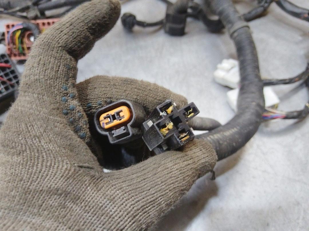 Проводка 4KNTD9 Hyundai Trajet купить на авторазборке