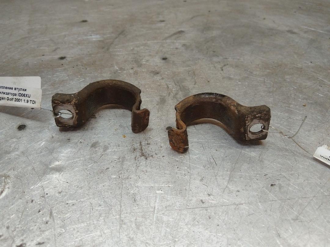Крепление втулки стабилизатора ID06XU Volkswagen Golf - Фото 2