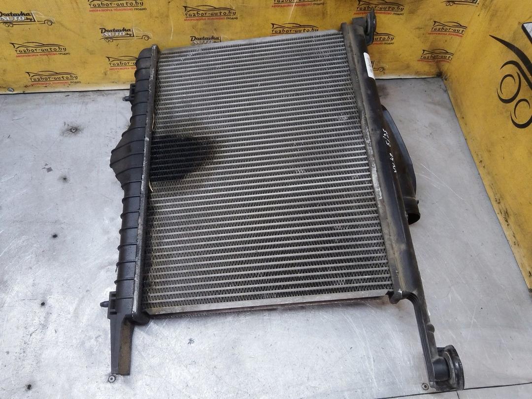 Интеркулер 4IKSCC Volvo V40 - Фото 1