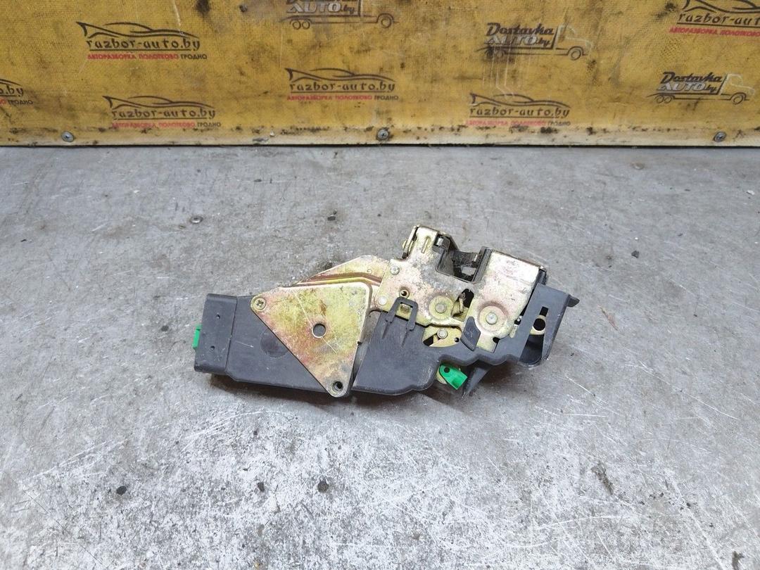 Замок двери передней левой 0OJOMM Volvo V40