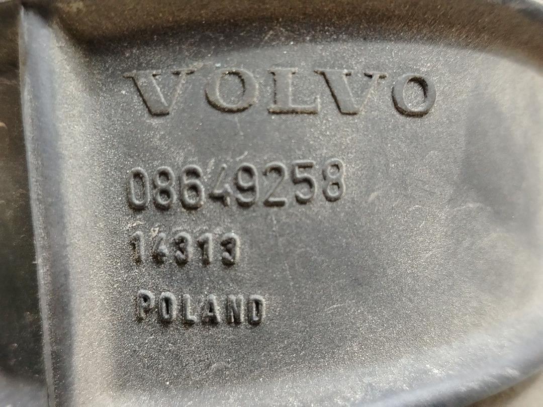 Патрубок воздушного фильтра UN070M Volvo S60 - Фото 5