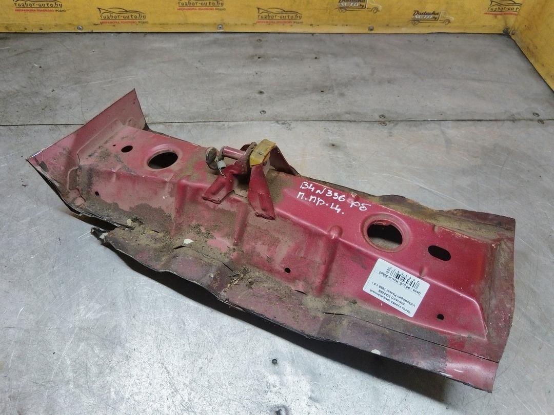 Часть кузова (вырезанный элемент) M3346R Volkswagen Passat - Фото 1