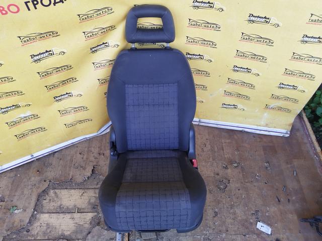 Сиденье заднее 0NT6C1 Seat Alhambra купить с доставкой