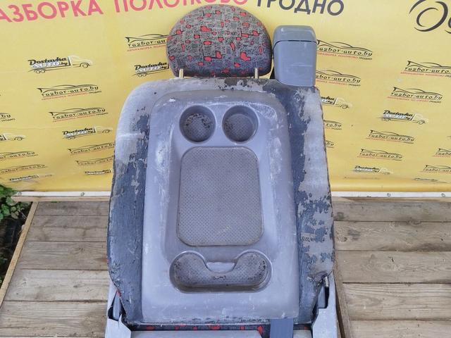 Сиденье переднее AC38MW Fiat Multipla undefined