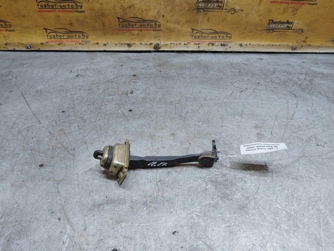 Ограничитель открывания двери задней MKRU96 Daewoo Nubira