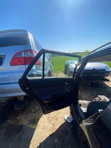 Обшивка двери задней левой (дверная карта) 0MUZ28 Mazda 6
