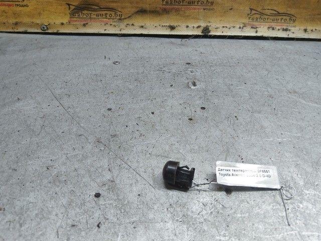 Датчик температуры 0F8551 Toyota Avensis