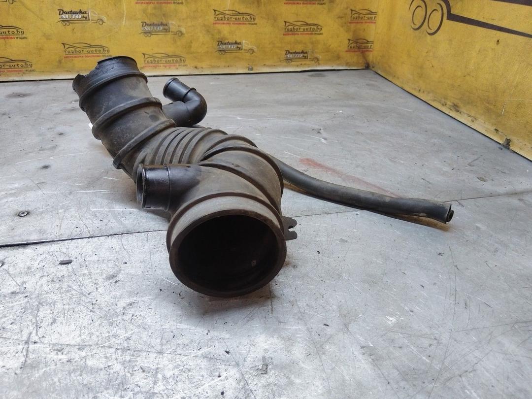 Патрубок воздушного фильтра 399OTB Mitsubishi Carisma купить