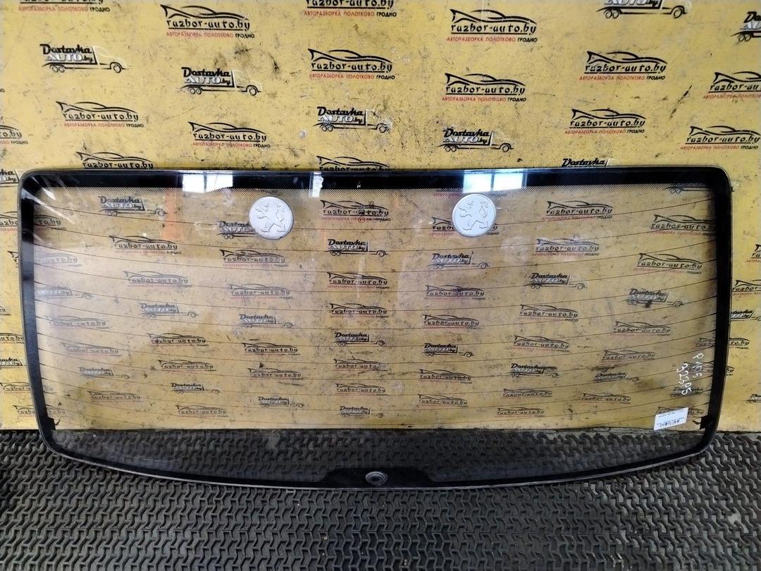 Стекло заднее 3ZKSEQ Peugeot 106 - Фото 1